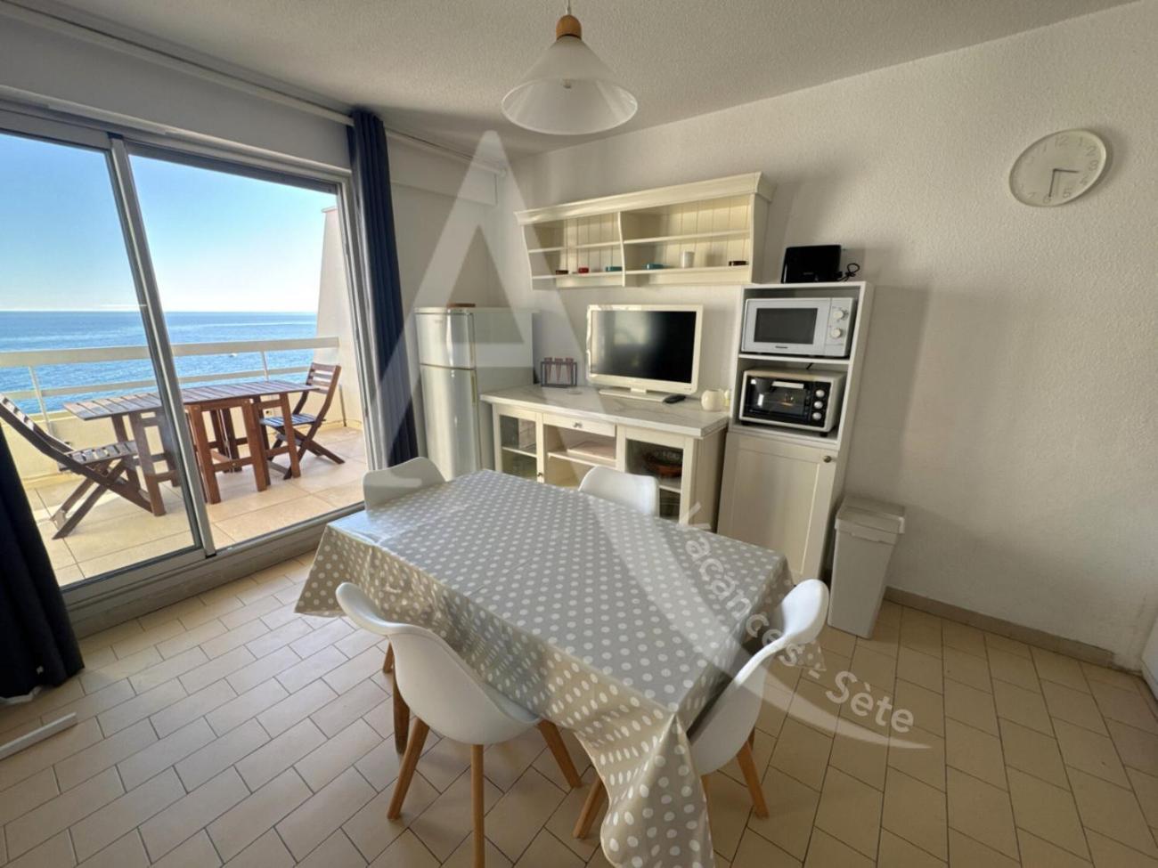 40 M², 1Ere Ligne Mer, Dernier Etage Avec Ascenseur Sète Buitenkant foto